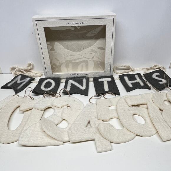 Pottery Barn Kids Baby Months Milestone Garland - Picture 1 of 6